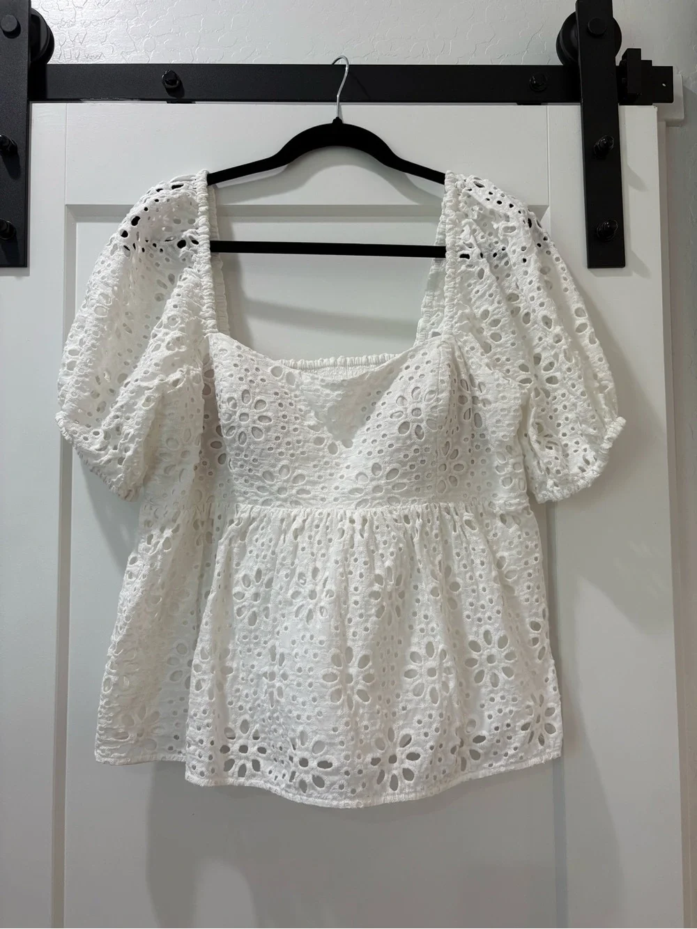 Lilly Pulitzer White Eyelet Square-Neck Puff Sleeve Top